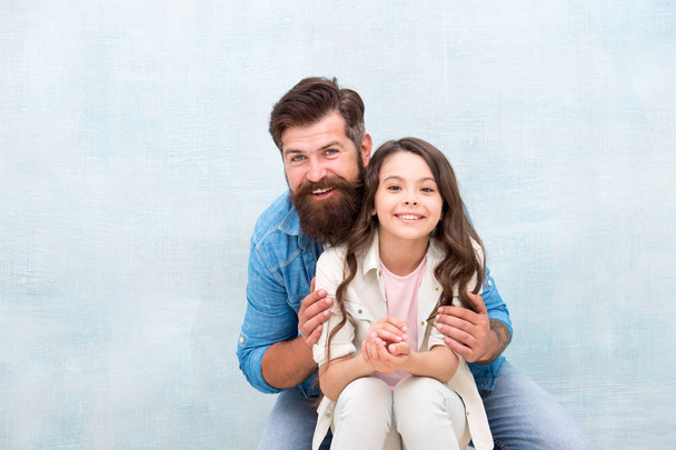 In my father I trust. Happy father giving little daughter trusting support. Bearded man and small girl child sharing trust relations. Family trust and love - Fotoğraf, Görsel