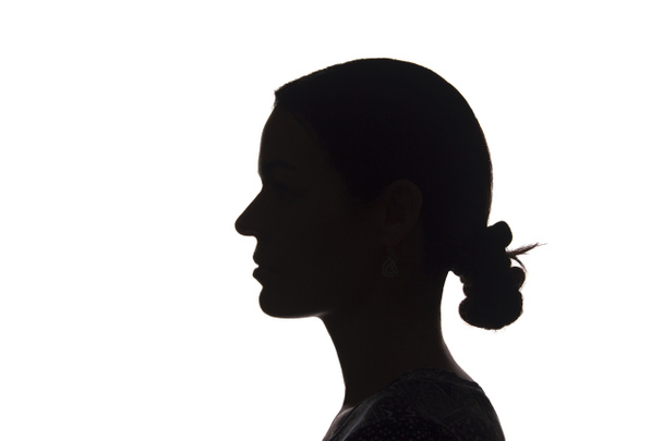 Silhouette junges Mädchen Seitenansicht mit Frisur - isoliert - Foto, Bild