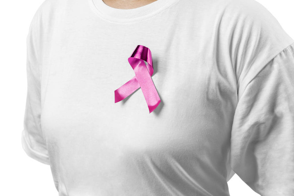 Woman in a white shirt with pink ribbon - Foto, Bild