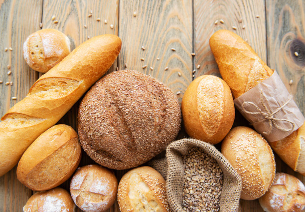 Асортимент запеченого хліба
 - Фото, зображення