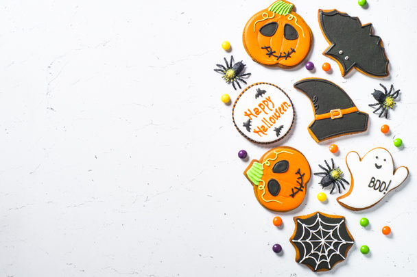 Halloween Gingerbread Cookies - pumpkin, ghosts, witch hat, spid - Zdjęcie, obraz
