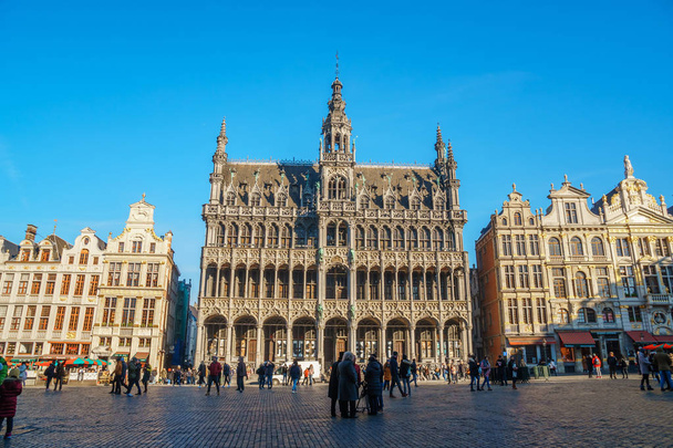 Brussels, Belgium - 21.01.2019: Grand Place (Grote Markt) with T - Foto, Imagen