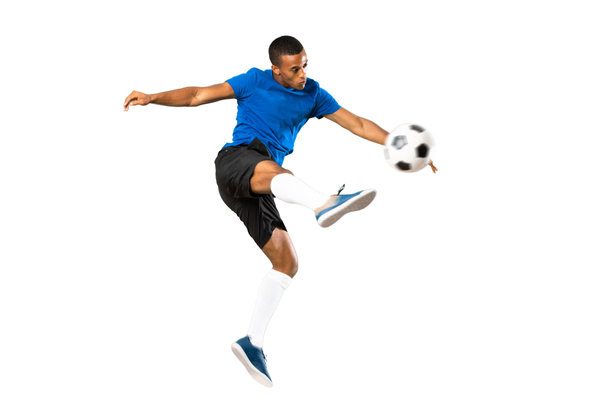 Повнометражний кидок афроамериканського футболіста - Фото, зображення