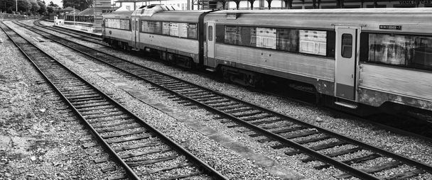 Tramvay rayları demir - Fotoğraf, Görsel