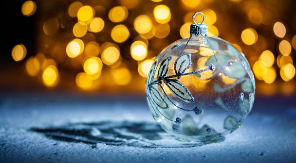 Vánoční dekorace jsou sněhové sváteční světla a kopírovací prostor - Fotografie, Obrázek