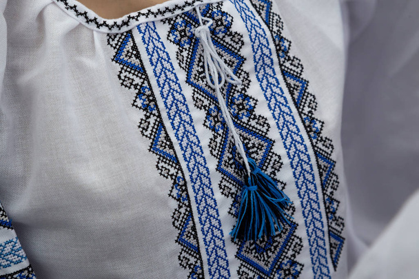 Roupas tradicionais ucranianas no desfile de Vyshyvanok. natio
 - Foto, Imagem