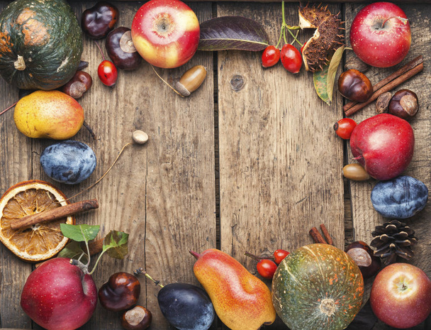 Осенний фруктовый фон
 - Фото, изображение