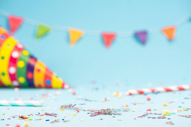 Kolorowe urodziny lub party Invitatniom karty makieta. Kopiuj spację T - Zdjęcie, obraz
