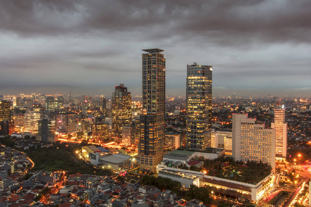 Jakarta officieel de Speciale Hoofdstad van Jakarta, is de hoofdstad van Indonesië. Jakarta is het centrum van economie, cultuur en politiek van Indonesië. - Foto, afbeelding