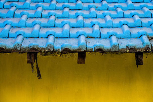 Gekleurde dakpannen - Foto, afbeelding