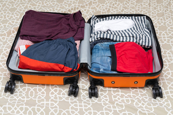 Travel, suitcase, apartment - Valokuva, kuva