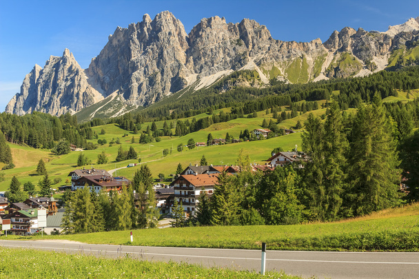 Montagne dolomitiche sopra Cortina D'Ampezzo, Sudtirol, Italia
 - Foto, immagini