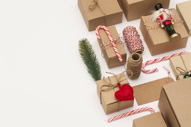Seasonal festive christmas present boxes - Fotoğraf, Görsel