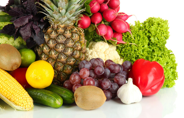 Различные фрукты и овощи, изолированные на белом
 - Фото, изображение