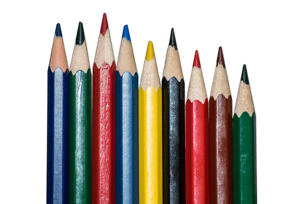 cerca de lápis coloridos em um fundo branco. isolar
 - Foto, Imagem