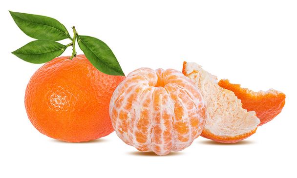 Fruto de mandarina de mandarina aislado sobre fondo blanco
 - Foto, Imagen