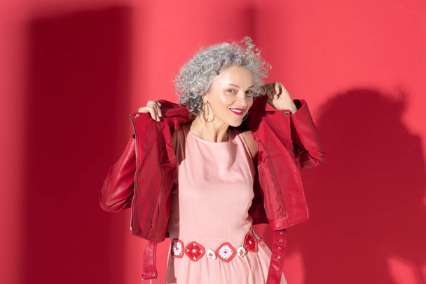 Mature woman promoting fall collection for magazine - Zdjęcie, obraz