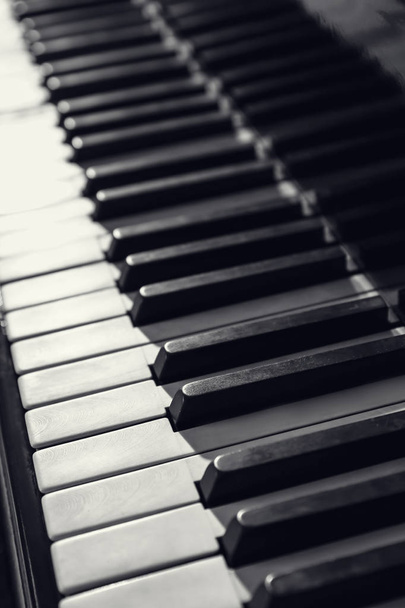 Chaves de piano de cauda, close-up
 - Foto, Imagem
