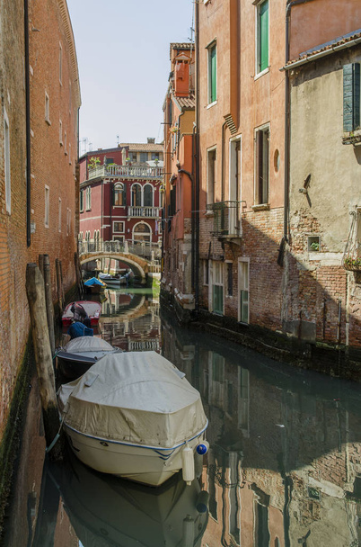 15.04.2019.  Italy. Venice.   Venetian canal.  - Zdjęcie, obraz