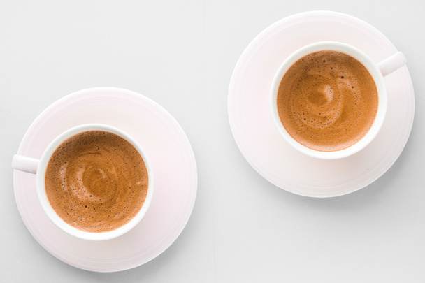 Csésze forró francia kávét reggelire inni, flatlay csésze a WHI - Fotó, kép