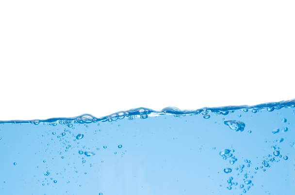 Salpicadura de agua y superficie con burbuja sobre fondo blanco
 - Foto, imagen