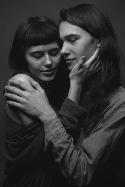 Passionate young couple in love. Black and white - Valokuva, kuva