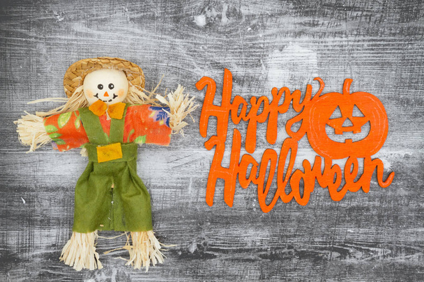 Счастливый Хэллоуин с осенними шарфами
 - Фото, изображение