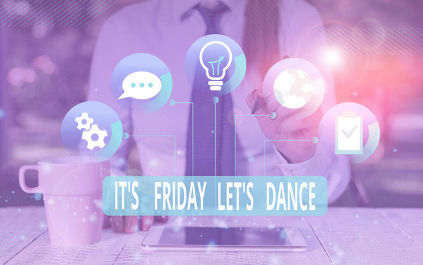 Znak tekstowy pokazujący It S Friday Let S Dance. Zdjęcie koncepcyjne Świętuj rozpoczęcie weekendu Go party Disco Music Samica ubioru ludzkiego formalny strój roboczy prezentujący prezentację za pomocą inteligentnego urządzenia. - Zdjęcie, obraz