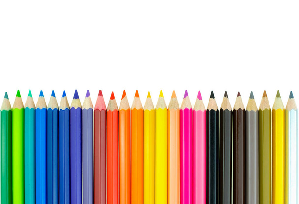 Collection de crayon de couleur pour dessin sur fond blanc
 - Photo, image