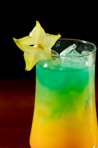 tropical carambola drink - Foto, immagini