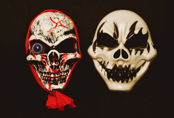 Máscaras mortas para celebração de Halloween
 - Foto, Imagem
