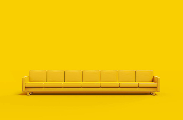Rendkívül hosszú sárga bőr kanapé elszigetelt sárga alapon - Fotó, kép