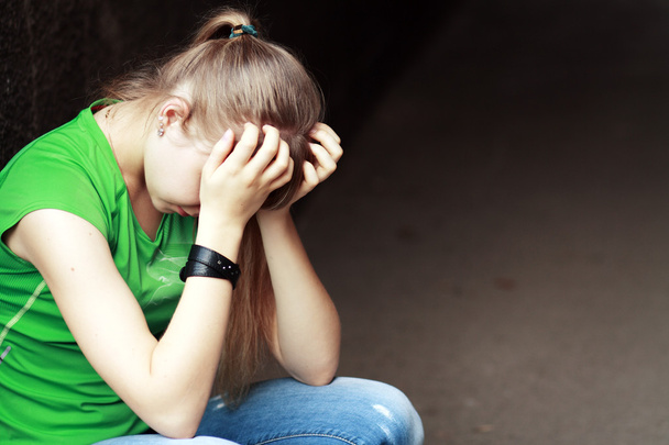 smutný dospívající dívka - Fotografie, Obrázek
