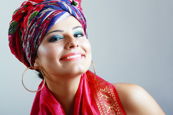 woman in turban - Fotó, kép
