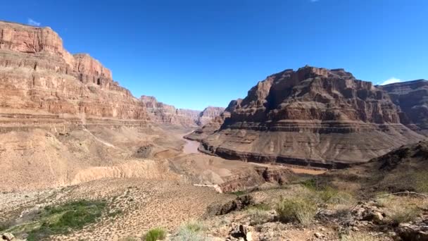 Panorama pittoresco del Parco Nazionale del Grand Canyon durante la giornata di sole. Arizona, Stati Uniti. Famosa destinazione di viaggio
. - Filmati, video