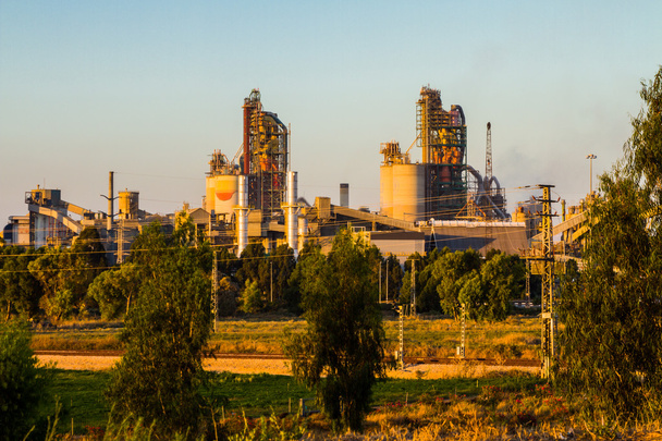 Impianto di cemento a Ramla.izrael
 - Foto, immagini