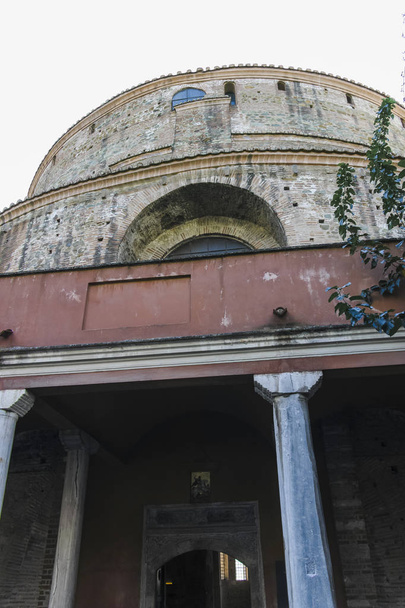 Rotonda Tempio Romano a Salonicco, Grecia
 - Foto, immagini
