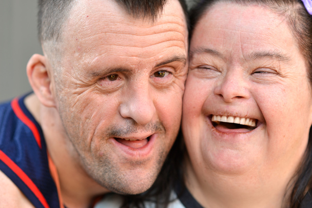 Paar mit Down-Syndrom - Foto, Bild