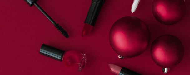 Make-up and cosmetics product set for beauty brand Christmas sal - Photo, Image
