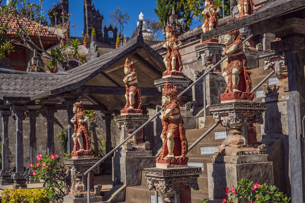budhist temple Brahma Vihara Arama Banjar Bali, Indonesia - Photo, image