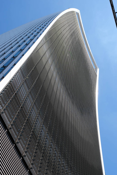 Вигляд будівлі Walkie Talkie в Лондоні. - Фото, зображення
