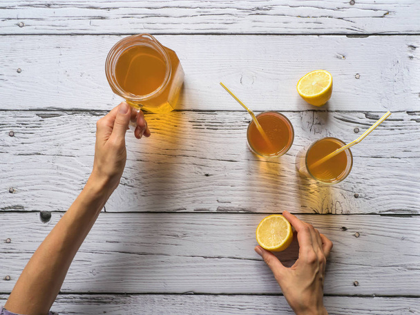 Organic fermented tea drink Kombucha with lemon - 写真・画像