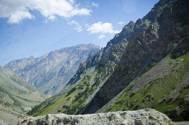 Vuoria Kirgisiassa.Valokuvaaja Orendovskaja Ylyana
 - Valokuva, kuva
