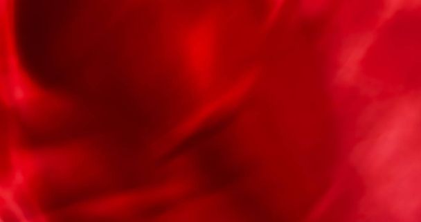 Красный абстрактный фон искусства, шелковая текстура и волновые линии в Moti
 - Фото, изображение
