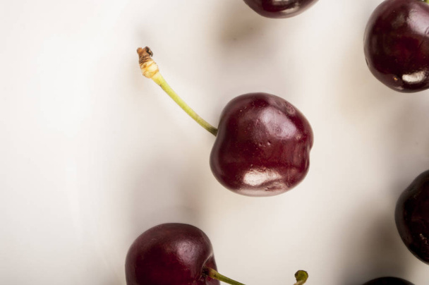 Cherry basket / cherry tree branch/ fresh cherries/ sweet cherries - Foto, Imagem