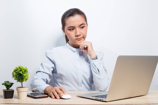 Woman look at laptop and she unhappy - Photo, Image