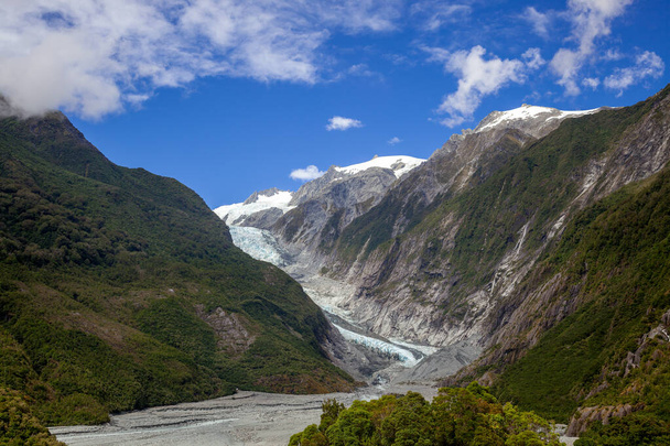ニュージーランドのフランツ・ヨーゼフ氷河の眺め - 写真・画像