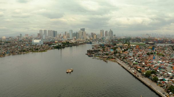 Manila, Filipinler hava manzarasının başkenti.. - Fotoğraf, Görsel