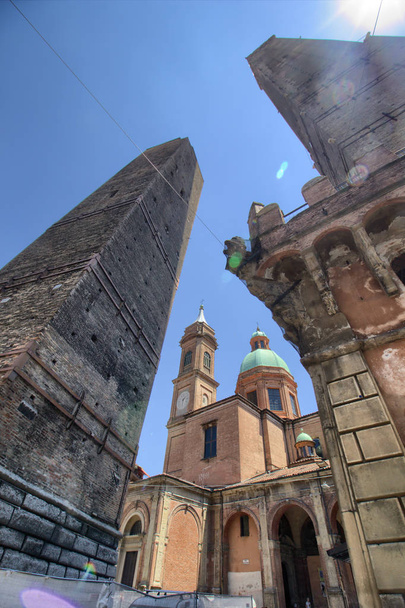  Two towers - Bologna - Italy - Zdjęcie, obraz