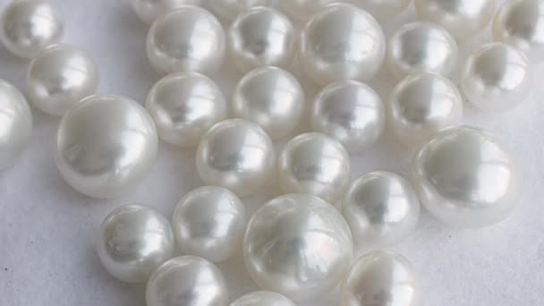 White south sea pearls in assorted sizes. - Footage, Video